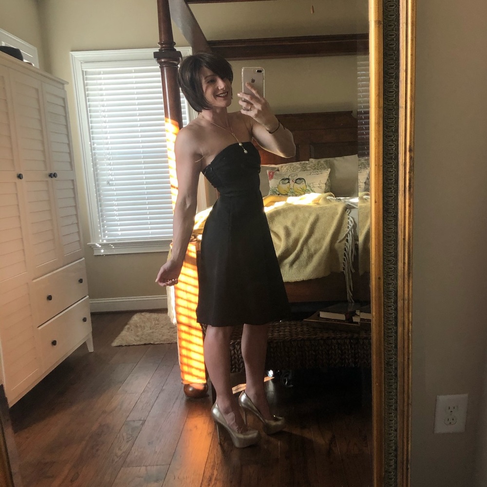 White House Black Market LBD